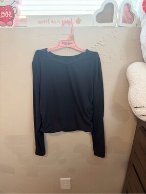 Lululemon Black Long-Sleeve Ruched Side Top